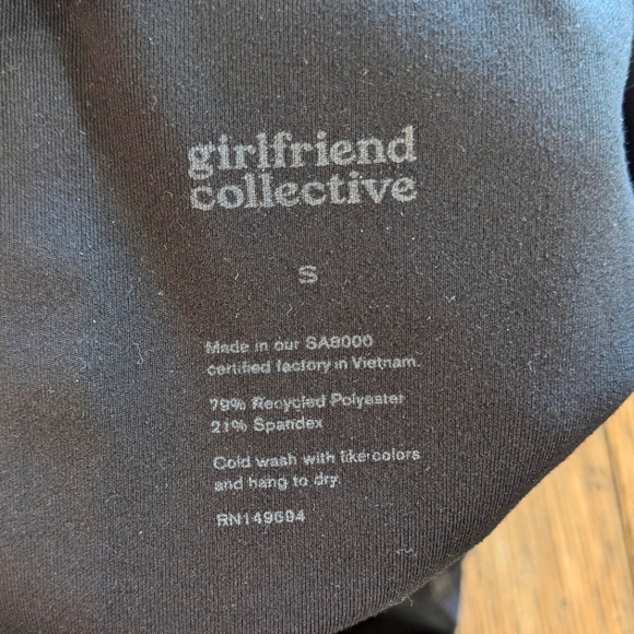 Girlfriend Collective High-Rise Bike Short - Picture 5 of 5